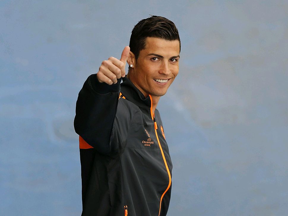 英超第14轮综述：利物浦平局+切尔西爆冷，阿森纳5分领先稳居榜首