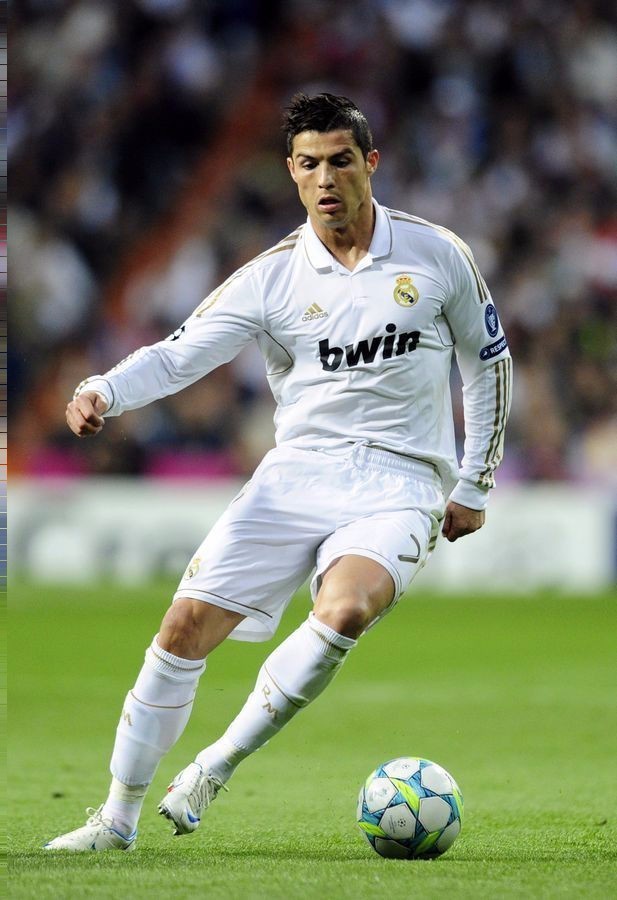 英超第一后腰！凯塞多首发 切尔西英超胜率52% 未首发胜率仅25%（英超第一后腰凯塞多！其首发时切尔西英超胜率52%，未首发仅25%）