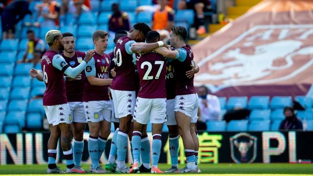 足球国足归化球员表现稳健，获媒体点赞