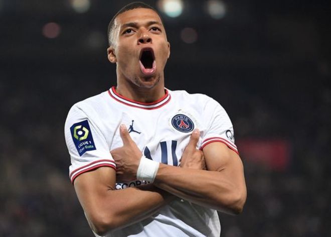 弗里克西甲场均积分2.36，执教50+场主帅中仅次于瓜帅和穆帅