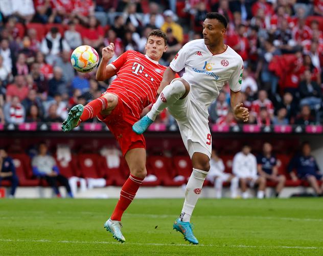 世欧预战报：赖因德斯、加克波传射，荷兰4-0直通世界杯（世预赛欧洲区战报：赖因德斯、加克波传射建功，荷兰4-0直接晋级世界杯）