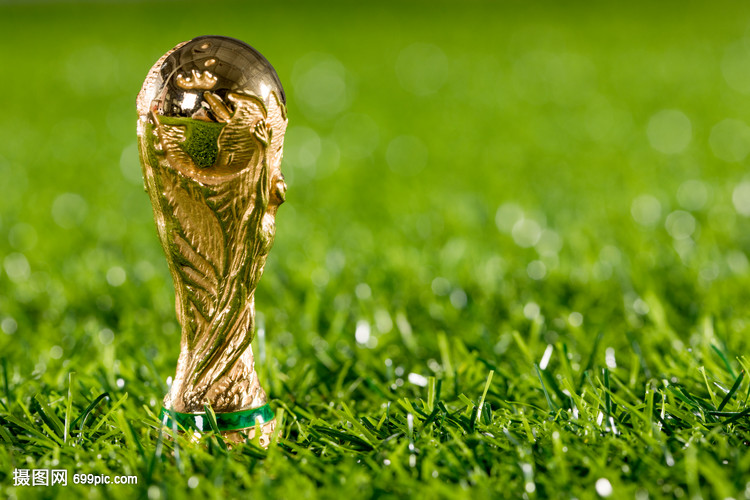 欧冠战报：瑟洛特传射，小蜘蛛破门，马竞3-2险胜埃因霍温（欧冠焦点战：瑟洛特传射+小蜘蛛建功，马竞3-2击退埃因霍温）