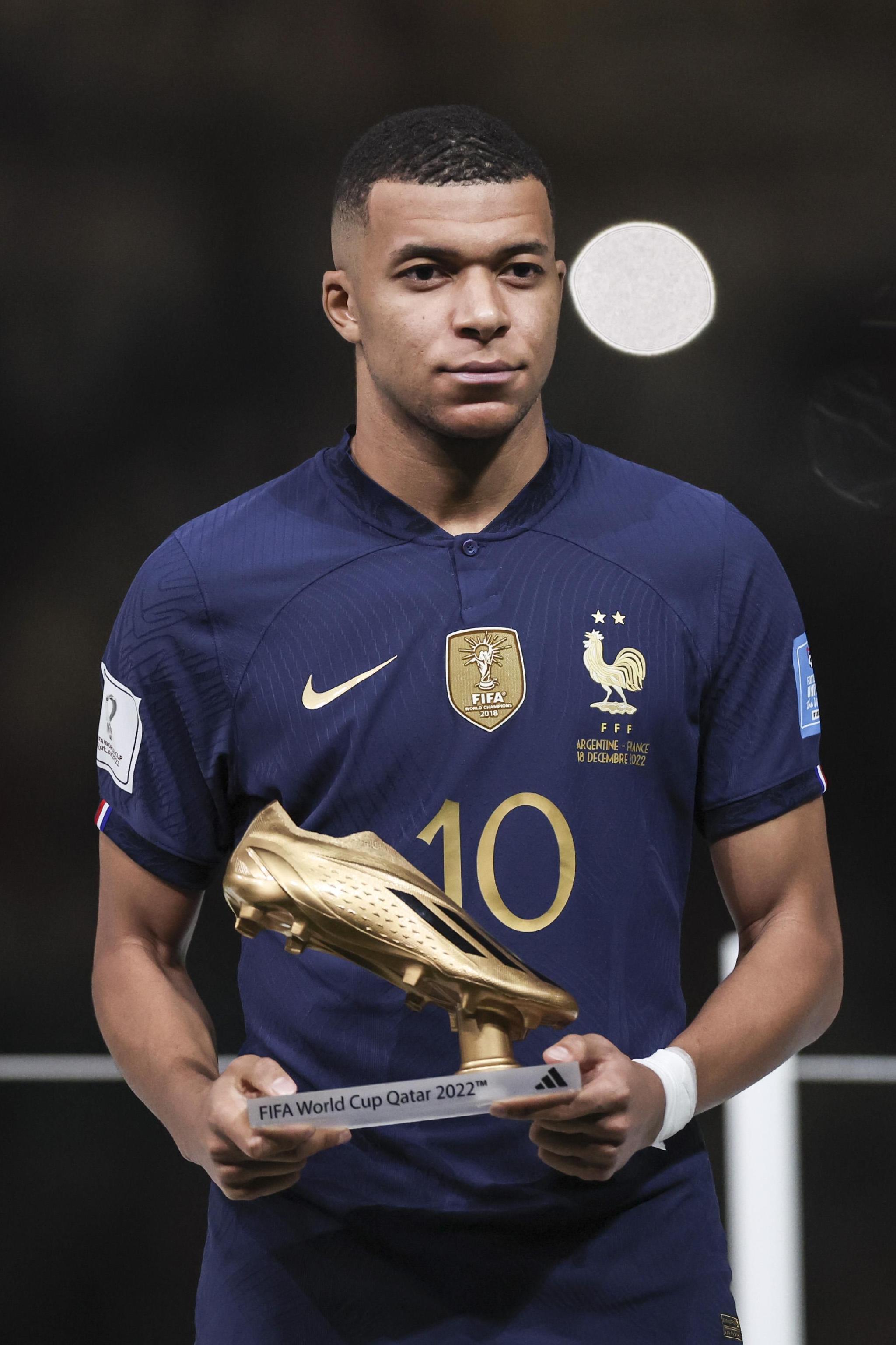 多特欧冠坐拥魔鬼主场 战巴萨或延续不败神话（多特欧冠魔鬼主场加持 对阵巴萨有望续写不败神话）